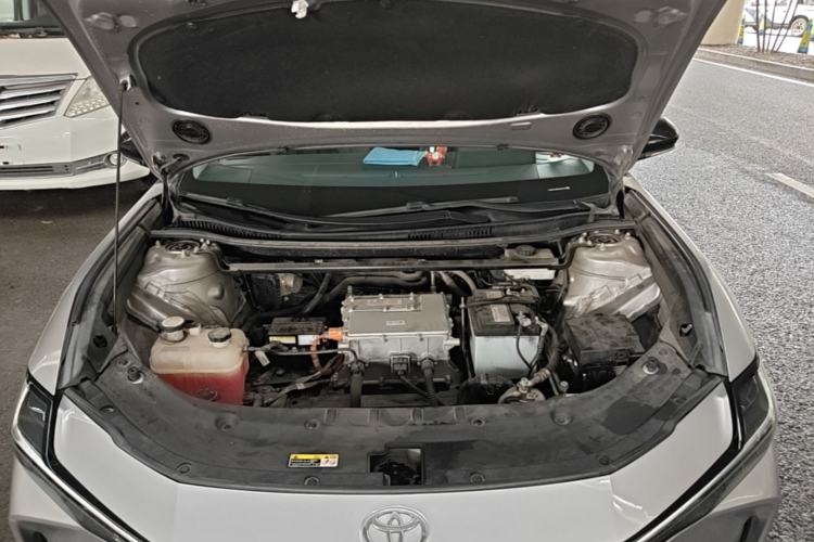 Used Toyota bZ3 2024 616 km Long-Range PRO Engine Bay