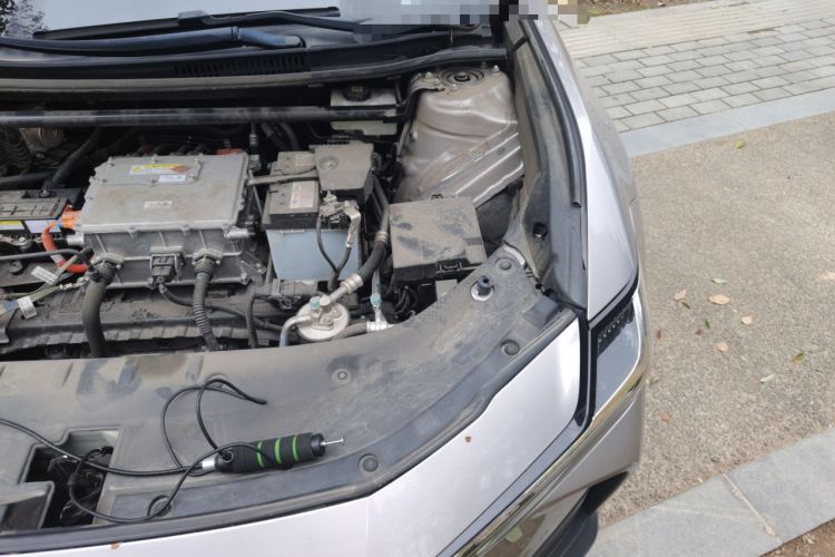 Used Toyota bZ3 2024 517 km Elite PRO Engine Bay Left