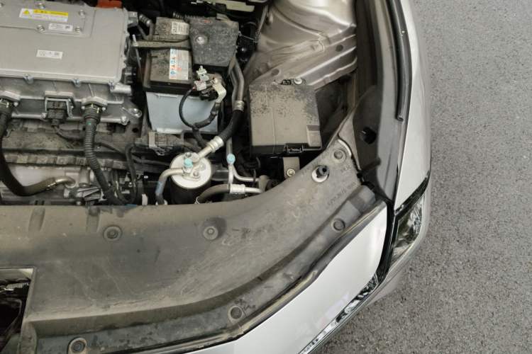 Used Toyota bZ3 2024 517 km Elite PRO Engine Bay Left