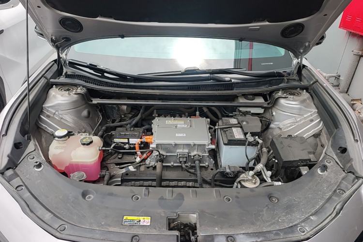 Used Toyota bZ3 2024 517 km Elite PRO Engine Bay