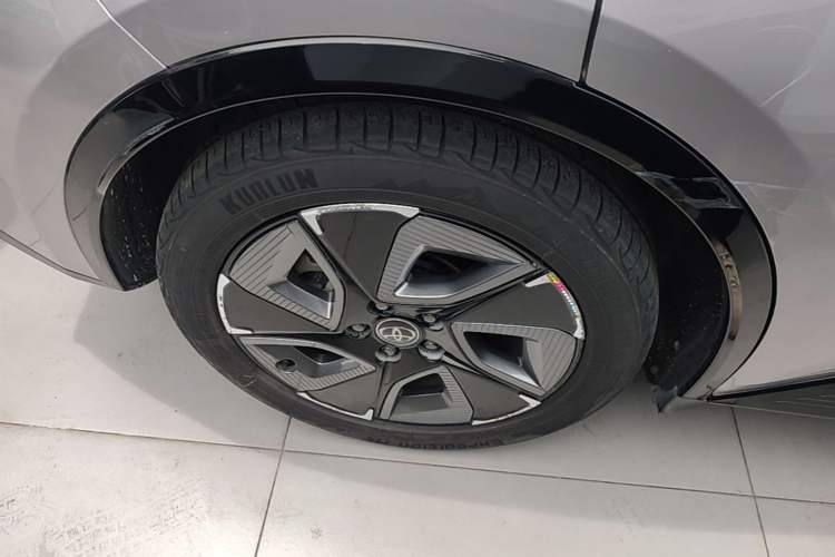 Used Toyota bZ3 2024 517 km Elite PRO Exterior 5