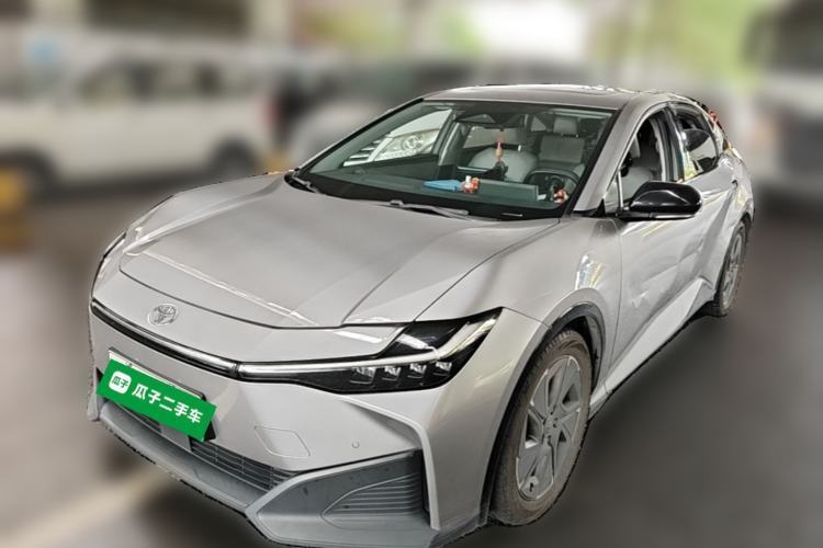 Used Toyota bZ3 2024 616 km Long-Range PRO Guazi used car, China used car export, Used car for sale, Used Toyota cars, Cheapest cars for sale, Electric vehicle, New energy car