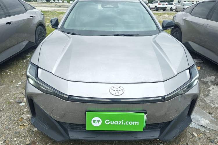 Used Toyota bZ3 2024 517 km Elite PRO Front