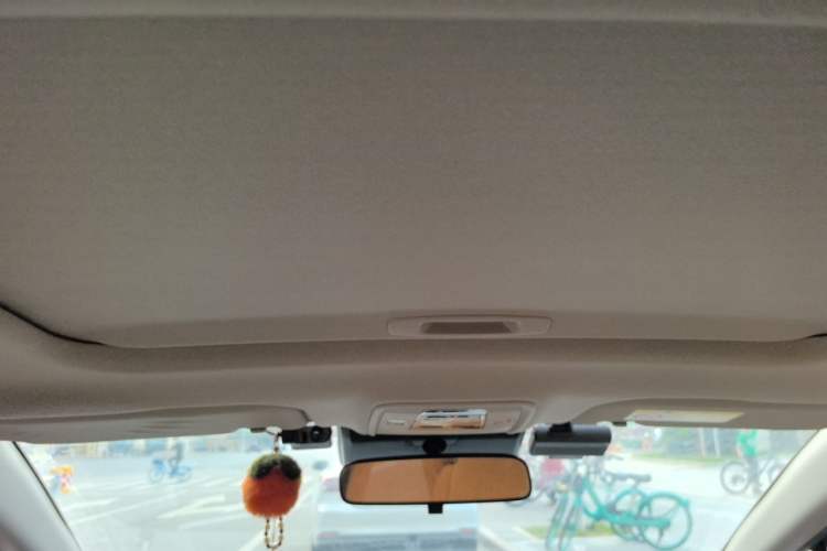 Used Toyota bZ3 2024 517 km Elite PRO Headliner