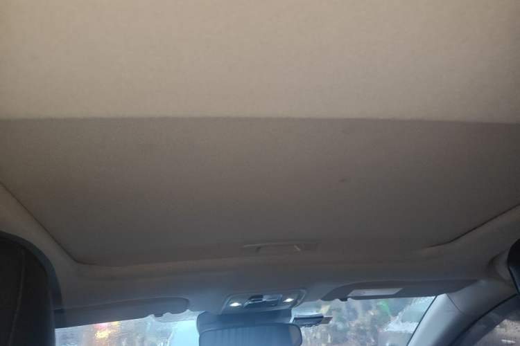 Used Toyota bZ3 2024 517 km Elite PRO Headliner