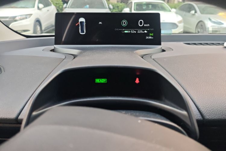 Used Toyota bZ3 2024 517 km Elite PRO Instrument Cluster