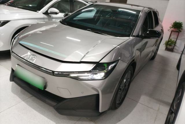 Used Toyota bZ3 2024 517 km Elite PRO