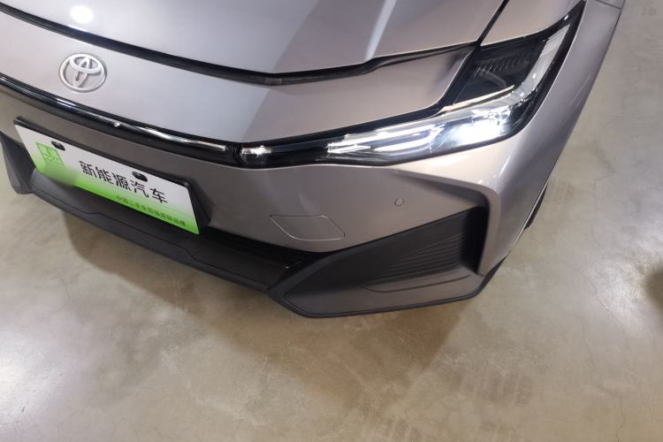 Used Toyota bZ3 2024 517 km Elite PRO Left Front Headlight