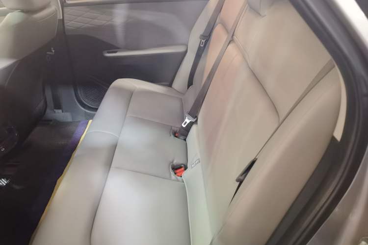 Used Toyota bZ3 2024 517 km Elite PRO Left Rear Seat