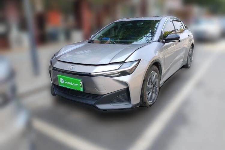 Used Toyota bZ3 2024 517 km Elite PRO Guazi used car, China used car export, Used car for sale, Used cars, Cheapest cars for sale