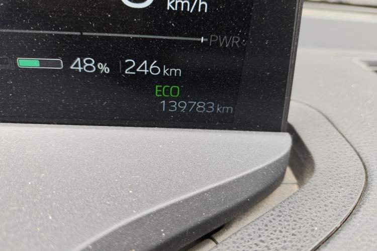 Used Toyota bZ3 2024 517 km Elite PRO Odometer Close Up