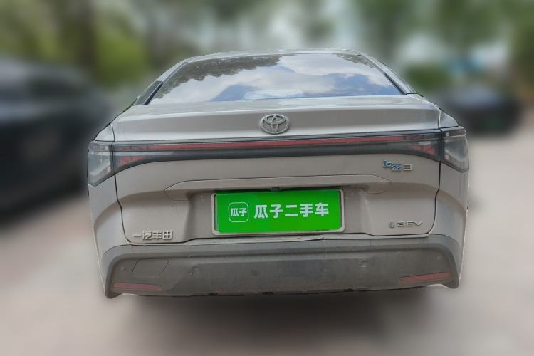 Used Toyota bZ3 2024 517 km Elite PRO Rear