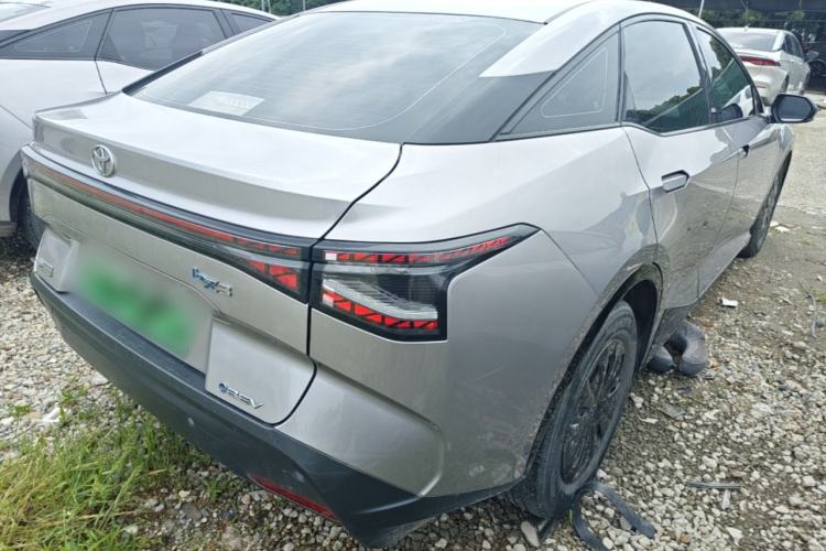 Used Toyota bZ3 2024 517 km Elite PRO Rear Right 45 Deg