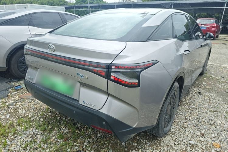 Used Toyota bZ3 2024 517 km Elite PRO Rear Right 45 Deg