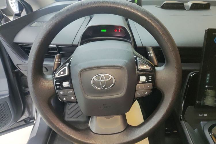 Used Toyota bZ3 2024 517 km Elite PRO Steering Wheel