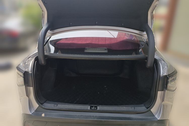 Used Toyota bZ3 2024 517 km Elite PRO Trunk