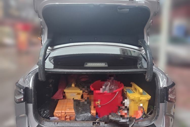 Used Toyota bZ3 2024 517 km Elite PRO Trunk