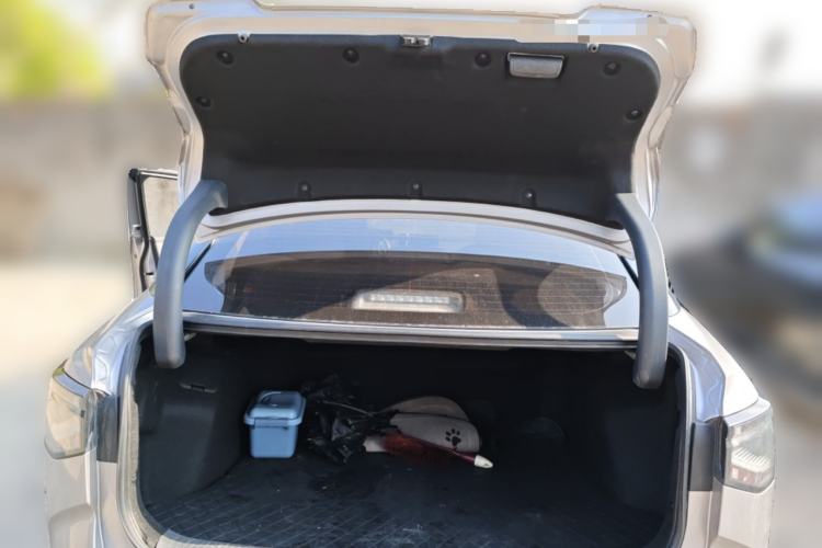 Used Toyota bZ3 2024 517 km Elite PRO Trunk