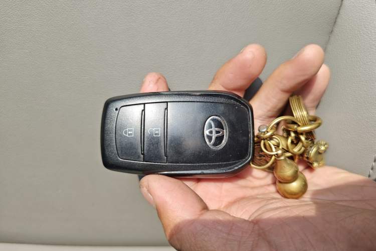 Used Toyota bZ3 2024 517 km Elite PRO Vehicle Key