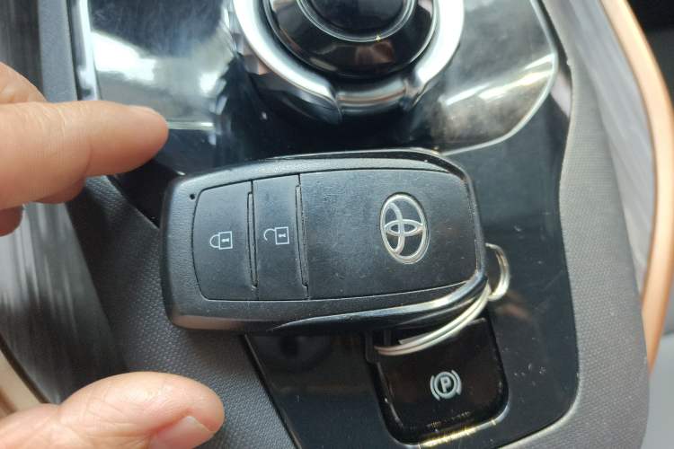 Used Toyota bZ3 2024 517 km Elite PRO Vehicle Key