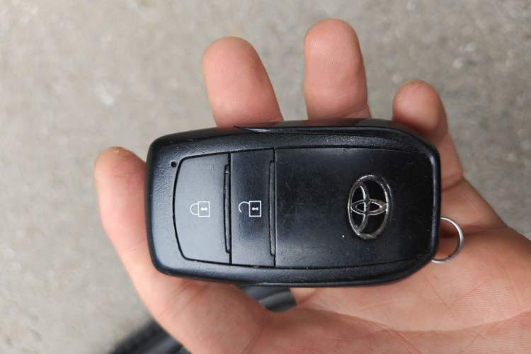 Used Toyota bZ3 2024 517 km Elite PRO Vehicle Key