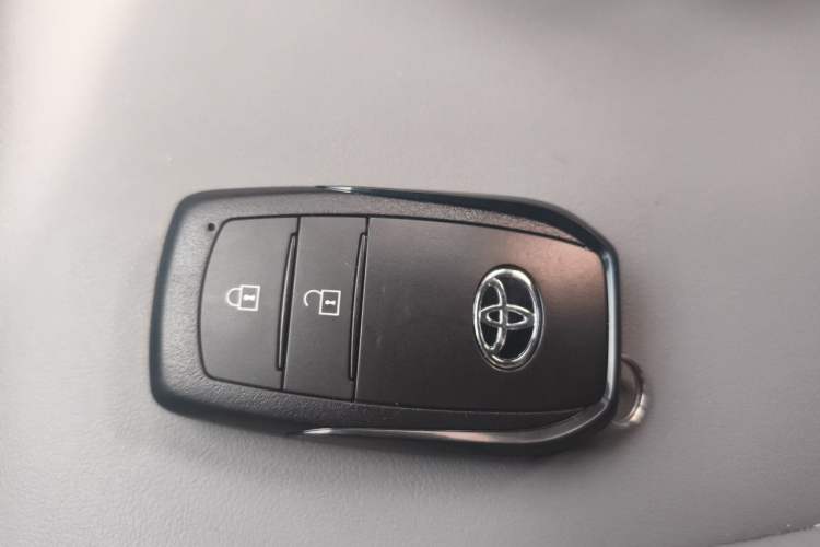Used Toyota bZ3 2024 517 km Elite PRO Vehicle Key