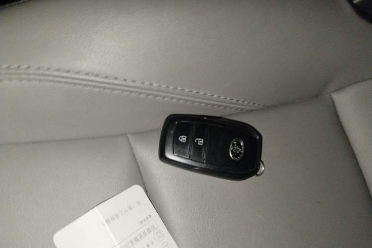 Used Toyota bZ3 2024 517 km Elite PRO Vehicle Key
