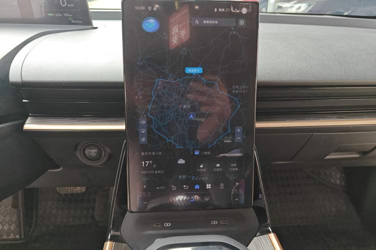 Used Toyota bZ3 2024 517 km Elite PRO Audio And AC Panel