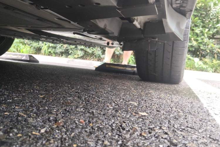 Used Toyota bZ3 2024 517 km Elite PRO Chassis Rear Left