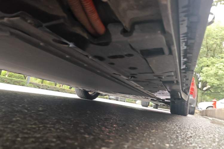 Used Toyota bZ3 2024 517 km Elite PRO Chassis Rear Right