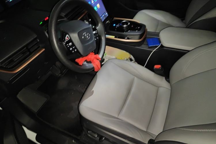 Used Toyota bZ3 2024 517 km Elite PRO Driver Seat
