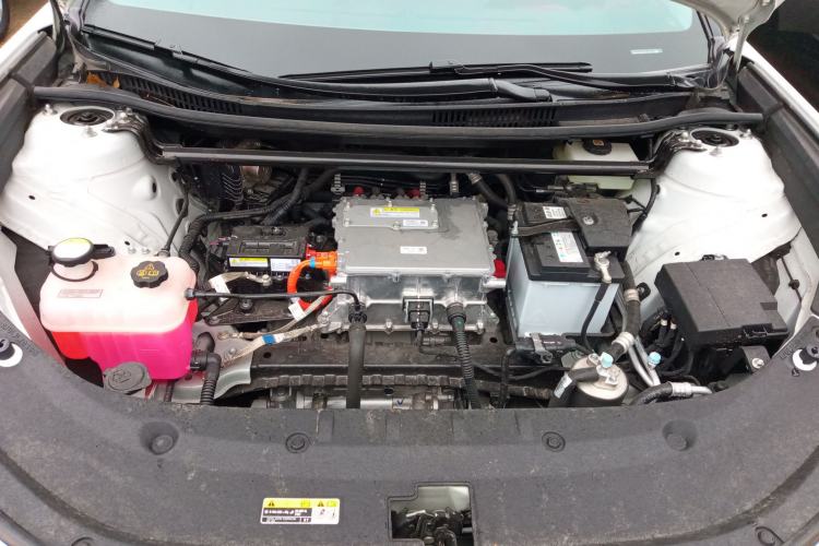 Used Toyota bZ3 2024 517 km Elite PRO Engine Bay
