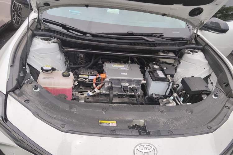 Used Toyota bZ3 2024 517 km Elite PRO Engine Bay