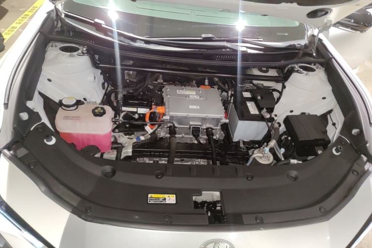 Used Toyota bZ3 2024 517 km Elite PRO Engine Bay