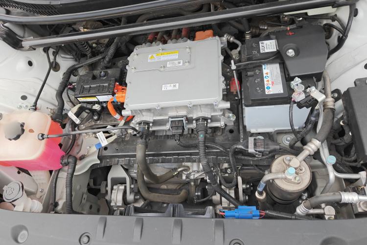 Used Toyota bZ3 2024 517 km Elite PRO Engine Bay