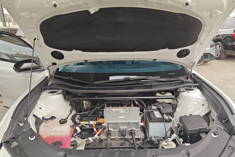 Used Toyota bZ3 2024 517 km Elite PRO Engine Bay