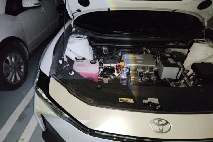 Used Toyota bZ3 2024 517 km Elite PRO Engine Bay Right