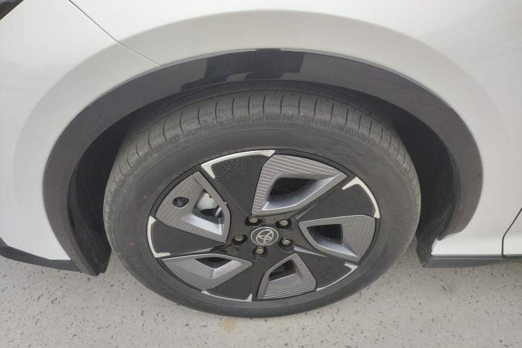 Used Toyota bZ3 2024 517 km Elite PRO Exterior 7