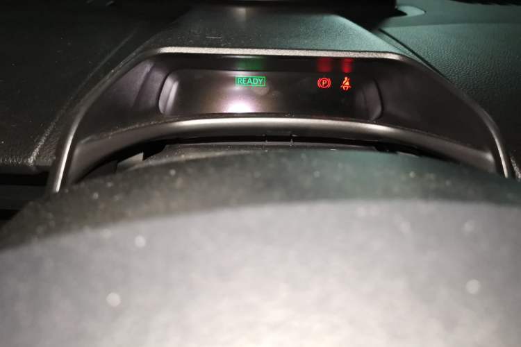 Used Toyota bZ3 2024 517 km Elite PRO Instrument Cluster