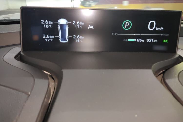 Used Toyota bZ3 2024 517 km Elite PRO Instrument Cluster
