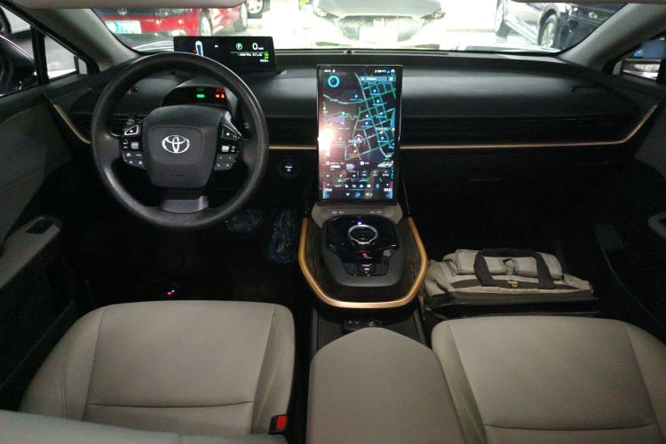 Used Toyota bZ3 2024 517 km Elite PRO Interior 2