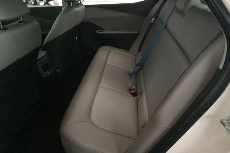 Used Toyota bZ3 2024 517 km Elite PRO Interior 4
