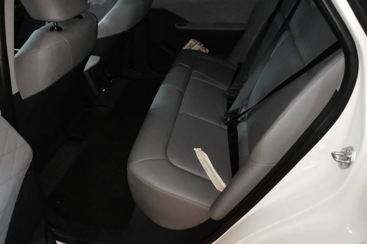 Used Toyota bZ3 2024 517 km Elite PRO Left Rear Seat