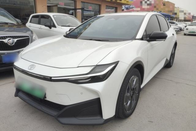 Used Toyota bZ3 2024 517 km Elite PRO