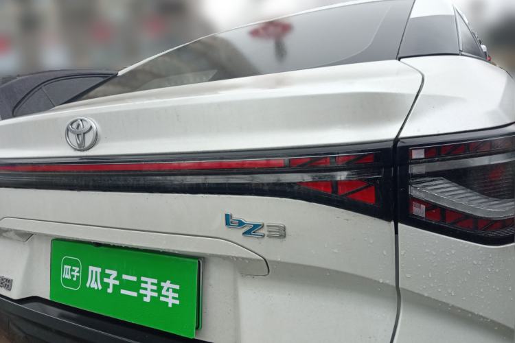 Used Toyota bZ3 2024 517 km Elite PRO Rear