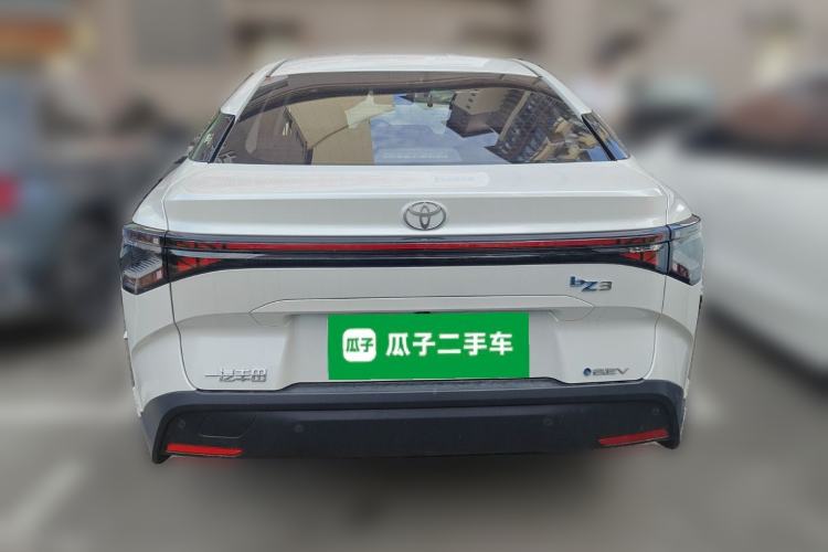 Used Toyota bZ3 2024 517 km Elite PRO Rear