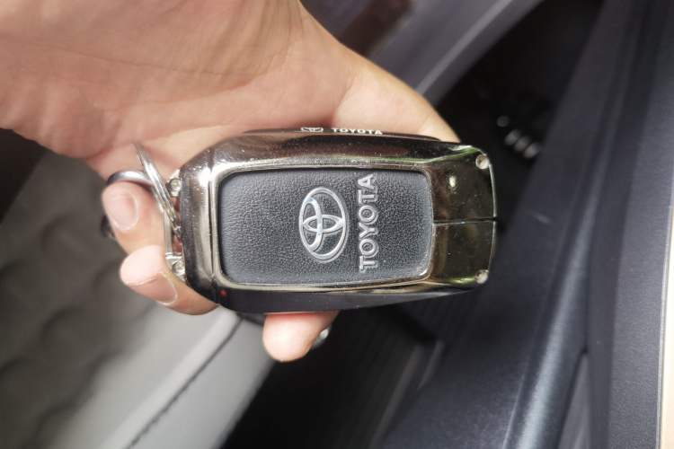 Used Toyota bZ3 2024 517 km Elite PRO Vehicle Key