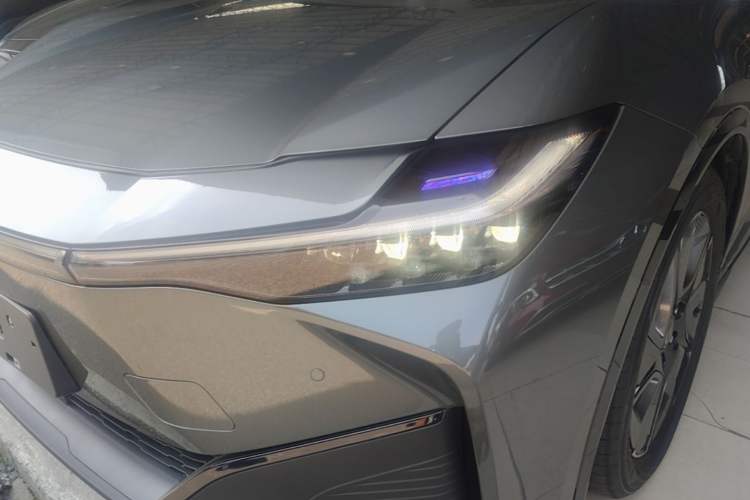 Used Toyota bZ3 2026 Model, Smart Home PRO Left Front Headlight