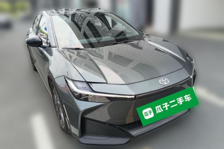 Used Toyota bZ3 2026 Model, Smart Home PRO Front Right 45 Deg