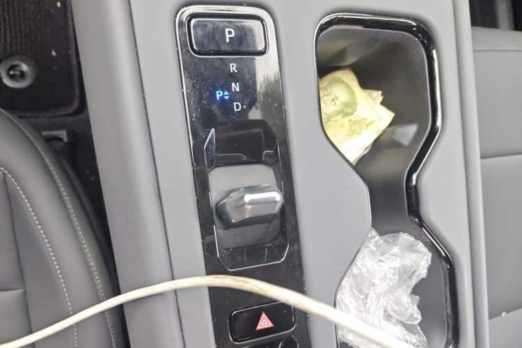 Used Toyota bZ3 2026 Model, Smart Home PRO Gear Lever